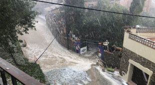 Els carrers de Llers han quedat inundats en només mitja hora