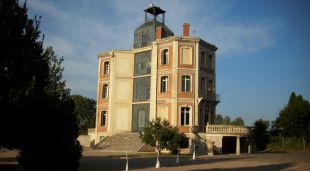 La maternitat, després de la seva restauració, en una imatge de setembre de 2009