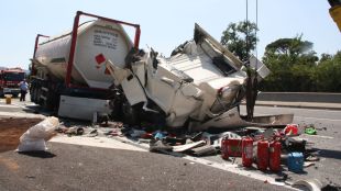 cabina, camió, tràiler, accident, hostalric
