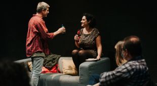 Una escena de l'obra 'Elda & Daniel' del Temporada Alta