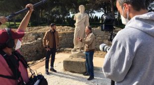 Un moment del rodatge a Empúries