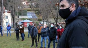 Un moment de la concentració d'empresaris del Ripollès a Camprodon