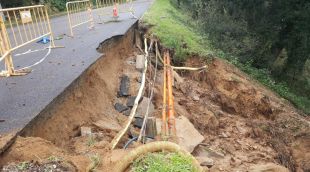 Un tram de carretera malmès a Arbúcies