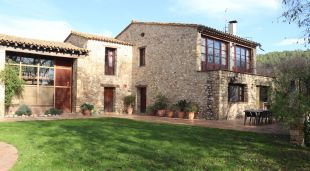 Una masia de turisme rural al Pla de l'Estany