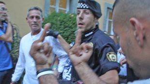 anglada, increpat, manifestants