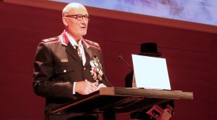 El comissari en cap de la Regió Policial de Girona, Josep Milan, durant el seu discurs del Dia de les Esquadres