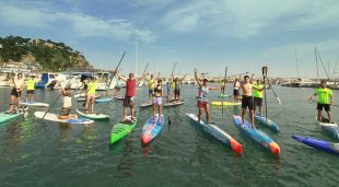 Un grup de participants fent una volta de reconeixement, ahir a la tarda