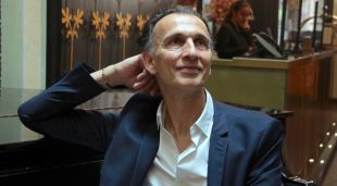 El director artístic de la companyia Bayerisches Staatsballet, Laurent Hilaire, avui a Barcelona