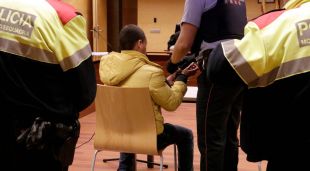 El condemnat per intentar matar un home a ganivetades en ple carrer a Olot