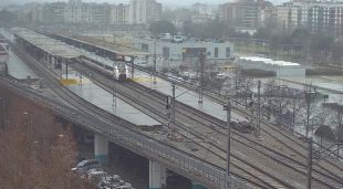 Un tren de l'R11 afectat per la incidència aturat a l'estació de Girona a les 13:10h