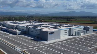Les instal·lacions d'Amazon al Logis Empordà, aquest dissabte al migdia