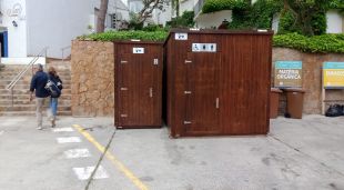 Dos dels mòduls adquirits per l'Ajuntament de Palafrugell