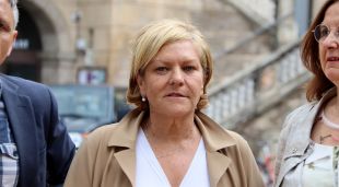La cap de llista de Junts per Ripoll, Manoli Vega, aquest matí