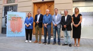 D'esquerra a dreta, Agnès Lladó, Santi Vila, Marià Lorca, Jordi Masquef, Joan Armangué i Marta Felip