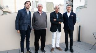 D'esquerra a dreta: el director de Netmentora, Alejandro Porras, el fundador, André Mulliez, Narcís Xifra i el president de l'entitat Cristian Rivero