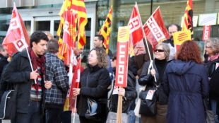 govern, manifestació, ccoo, ugt, retallades