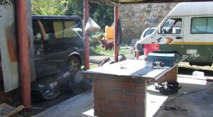 Les instal·lacions de Vilablareix que acollien el taller il·legal, en una imatge cedida aquest 30 d'octubre de 2017