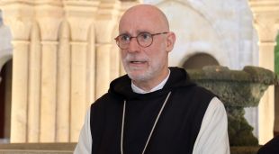 El bisbe electe de Girona, Octavi Vilà, al Monestir de Poblet