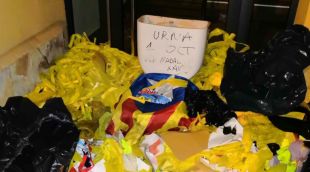 Portal de la casa de l'alcalde de Vilassar de Dalt, Xavier Godàs (ERC) el 8 de desembre del 2018