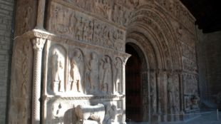 portalada, Ripoll, monestir