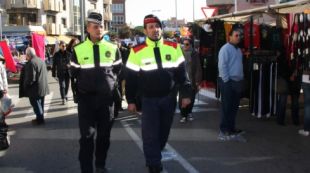 patrulla, mossos, policia, mercat, palamós