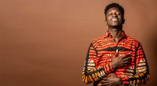 Momi Maiga també actuarà al Teatre Mundial