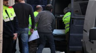 dona, assassinada, olot, cadàver