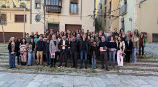 Els treballadors de l'àrea de Cultura de l'Ajuntament de Girona amb el regidor Quim Ayats al centre