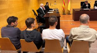 D'esquenes, els condemnats per apallissar un home amb barres de ferro a Camós