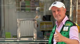 Eduardo Lupiáñez, el venedor de les butlletes premiades