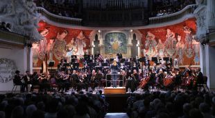 Un moment del concert d’Any Nou de l’Orquestra Simfònica del Vallès al Palau de la Música Catalana