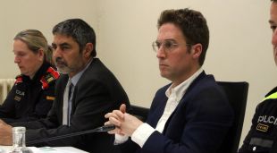 El director general de la Policia, Josep Lluís Trapero, i l'alcalde Jordi Masquef