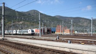 portbou, tren, renfe, via