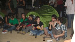 indignats, acampats, aniversari