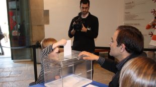 consultes, Girona, nen