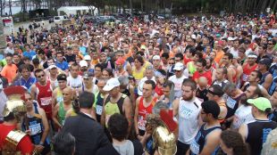 marató, empúries