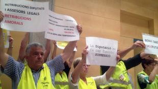 Els iaioflautes al ple de la Diputació de Girona © ACN