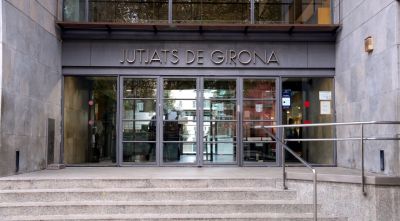 Absolt dos cops en una setmana per cometre robatoris a comerços i habitatges del Gironès
