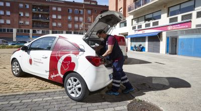 La teleassistència de Dipsalut reforça el seguiment per la calor i els incendis
