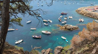 SOS Costa Brava denuncia nous fondejos irregulars de barques d'esbarjo a Llafranc