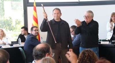 Pep Prat pren l'alcaldia de Santa Coloma de Farners a Carme Salamaña