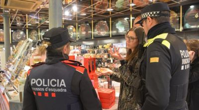 Olot reforça la seguretat de Nadal amb patrulles mixtes de Mossos i Policia Municipal
