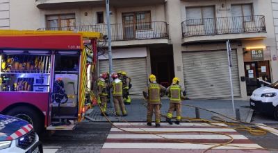 Tres ferits en un incendi d'habitatge a Puigcerdà