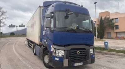 Denuncien a la Jonquera una empresa de transport amb 59 infraccions per incomplir els temps de conducció