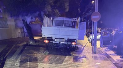 Detingut un menor a Figueres que fugia d’un control i conduïa temeràriament una furgoneta robada