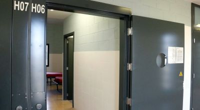 Dos detinguts a Figueres surten de presó en saber-se que una suposada droga era paracetamol