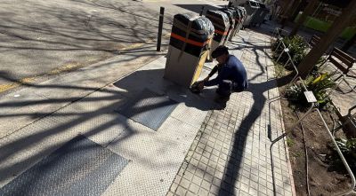 Figueres suprimeix els contenidors soterrats obsolets abans d'instal·lar els del nou servei