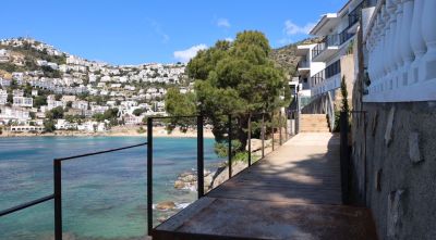 Roses acaba les obres de millora del camí de ronda entre Canyelles i l'Almadrava