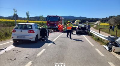 Un ferit en un accident entre dos turismes a Madremanya
