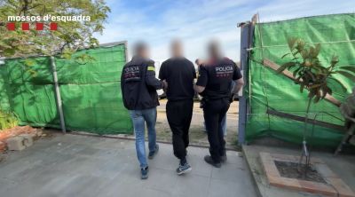 Quatre detinguts per segrestar i agredir un home a l’Alt Empordà